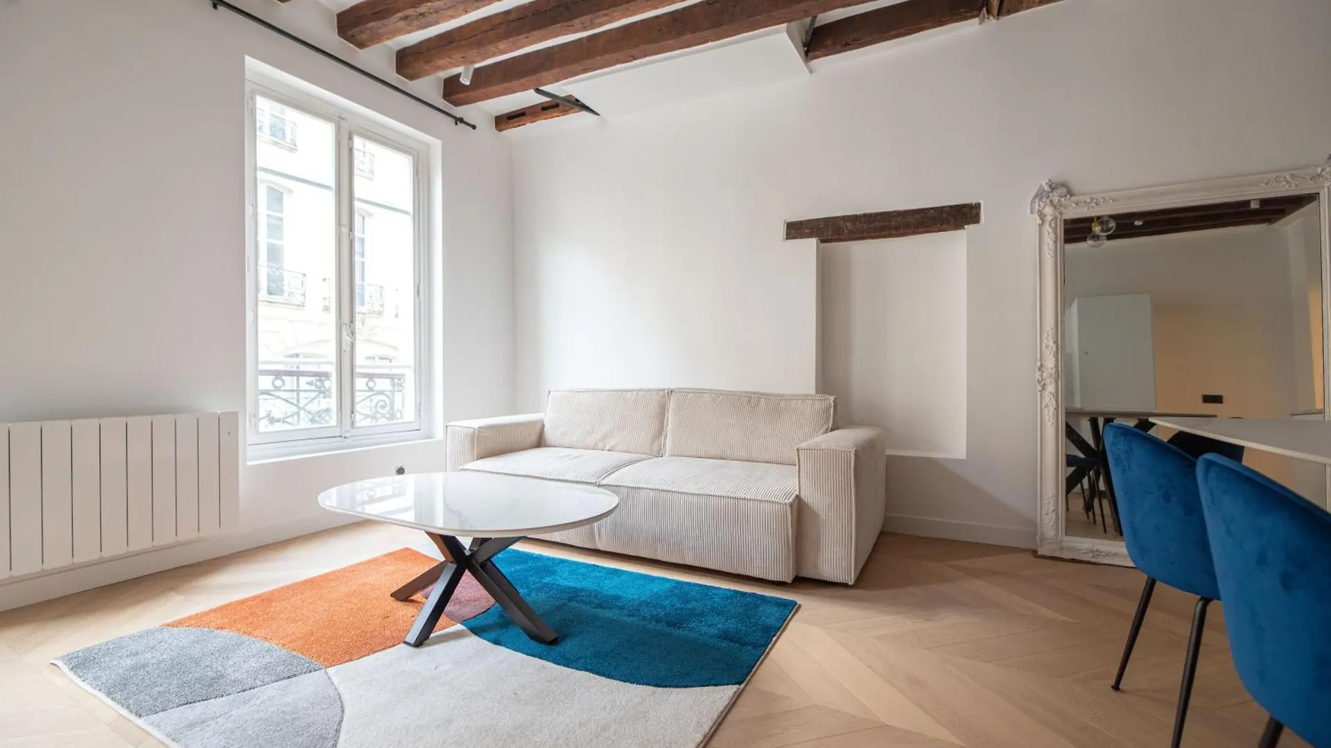 Stylish Flat Marais Apartment Paris France