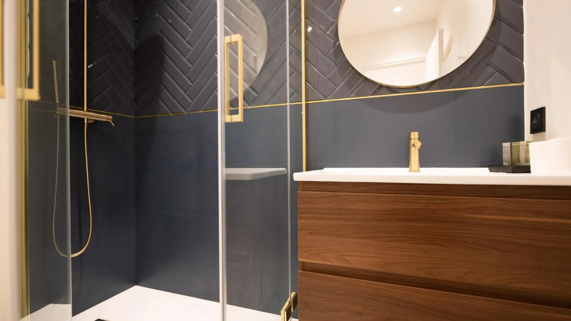 Stylish Flat Marais Apartment Paris France